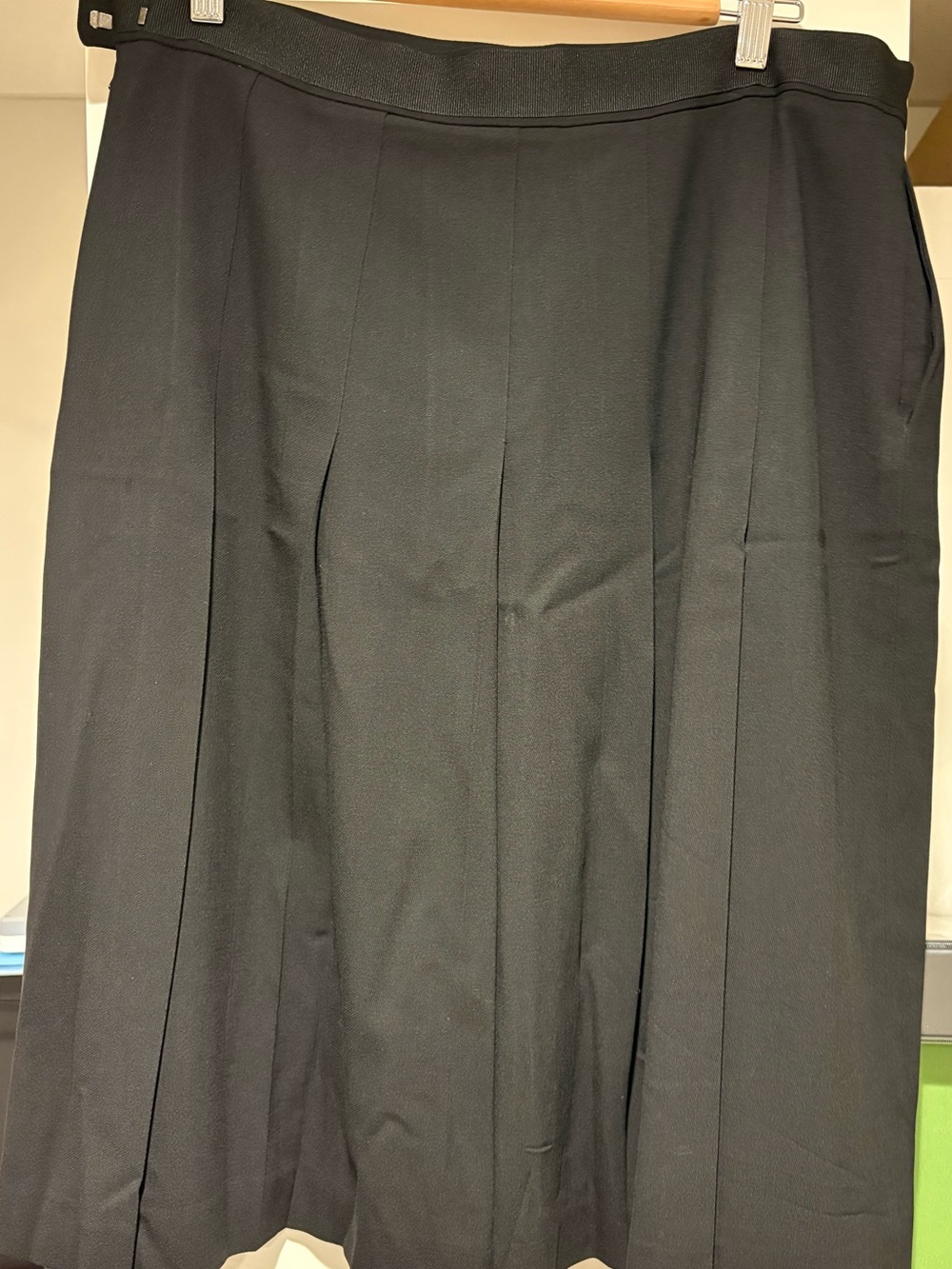 Brooks Brothers Black A-Line Pleated Skirt
